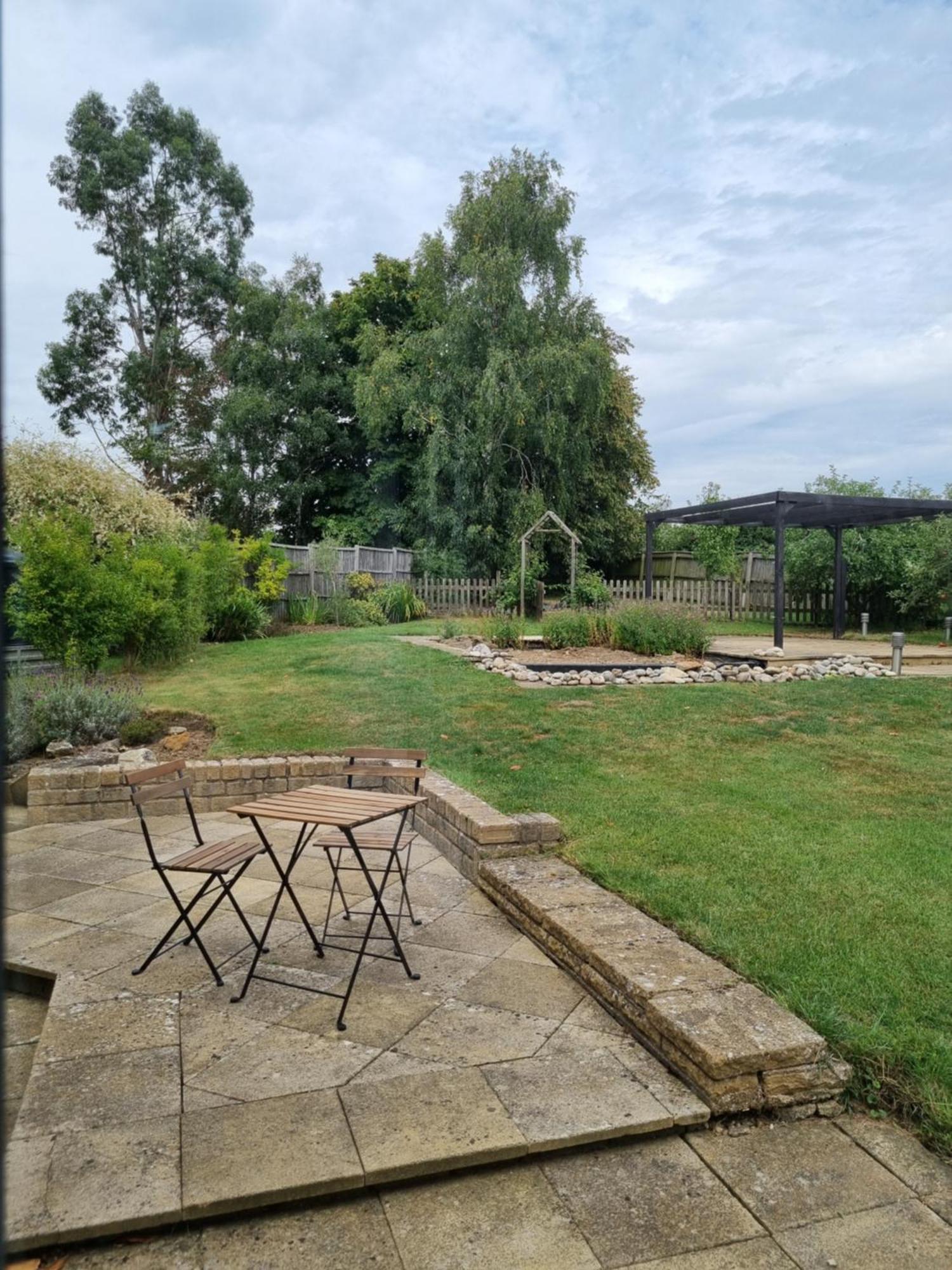 A Quiet Gem Just Outside Oundle Apartment Luaran gambar